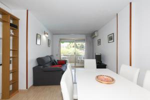Posezení v ubytování UHC Marathon Apartments