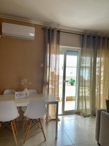 Fotografie z fotogalerie ubytování Helenas Apartment v destinaci Nea Kallikratia + 8 fotografií
