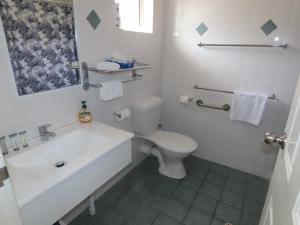 Bagno di Emu Point Motel