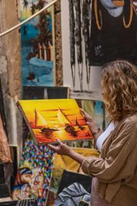 Гости The Neela Boutique Hotel Stone Town