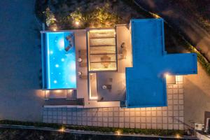 AsgourouにあるGatsby Rhodes-Brand New Seaview Villaの紺碧の家
