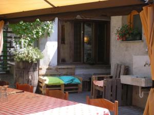Fotografia z galérie ubytovania Trattoria Traversi v destinácii Berbenno di Valtellina