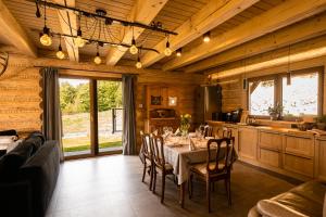 Kuchyňa alebo kuchynka v ubytovaní Chata Odskocznia - balia, sauna