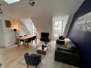 Fotografia z galérie ubytovania Luxury apartment Elysées Paris v Paríži + 14 fotografií
