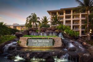 拉海納的住宿－The Westin Ka'anapali Ocean Resort Villas，享有西面椰岛度假spa的景致