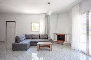 Gallery image of Aris Luxury Apartments in Pefkohori