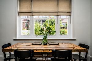 ワージングにあるBirdsong & Pine: parking & gardenのギャラリーの写真