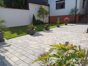 Ogród w obiekcie PENTHOUSE Griemann 1 mit Infrarotkabine und eigener Dachterrasse für max 4 Personen