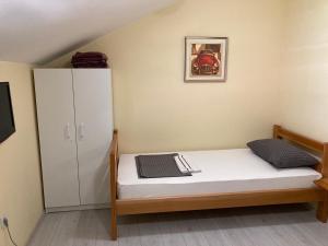 Postel nebo postele na pokoji v ubytování Hostel Jedvaj