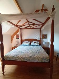 Posteľ alebo postele v izbe v ubytovaní gîte en bord de Loire