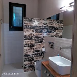 A bathroom at Villas On The Rock Afissos
