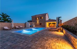 Fotografia z galérie ubytovania Stunning Home In Vidasovi Stani v destinácii Škunca + 37 fotografií