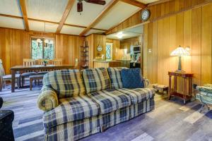 Φωτογραφία από το άλμπουμ του Gouldsboro Vacation Rental with Pool and Lake Access! σε Gouldsboro