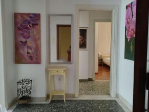 Fotografie z fotogalerie ubytování Άνετο στυλάτο σπίτι στο Μικρολίμανο του Πειραιά v destinaci Piraeus