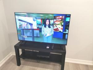 Gallery image of Perfect location comfort private house lower level 2 bedroom unit in Mississauga