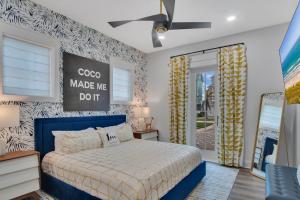 Ένα ή περισσότερα κρεβάτια σε δωμάτιο στο Luxury home with great resort amenities