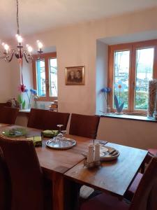 Χώρος καθιστικού στο Ferienhaus Berkele für 8 bis 12 Personen