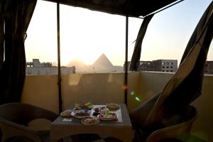 Fotografie z fotogalerie ubytování Jessy Pyramids View Inn v Káhiře