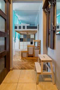 Kuchyňa alebo kuchynka v ubytovaní Lelewela Apartment Slow Life + 7 fotografií