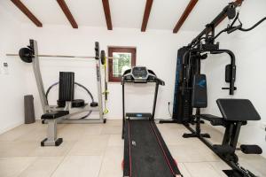 Fitness centrum a/nebo fitness zařízení v ubytování Casa di Nikola