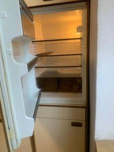 Kuchyň nebo kuchyňský kout v ubytování 3 Zimmer Mietwohnung nähe HBF