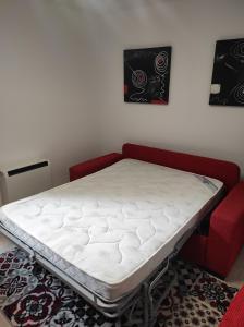 Łóżko lub łóżka w pokoju w obiekcie Fogar San Sadurniño