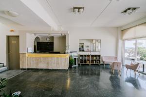 Kuchyň nebo kuchyňský kout v ubytování Zephyros Hotel