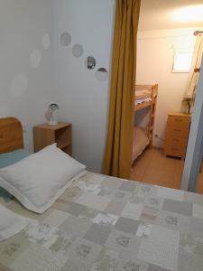 Postel nebo postele na pokoji v ubytování Chambres d'Hôtes Chez Cécile à Lagnes