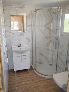 Ένα μπάνιο στο Domki kajaki Wda