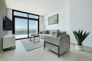 Kép SUNSET CLIFFS Retreat by Costa Activa Rentals Breathtaking Sea Views & Steps to the Beach szállásáról Benidormban a galériában