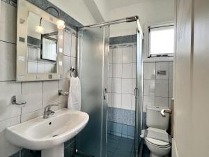 A bathroom at Villa Hera
