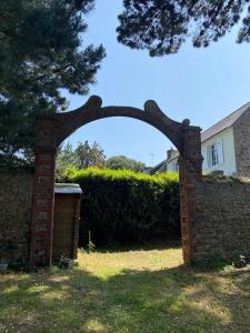 Vonkajšia záhrada v ubytovaní VILLA LA VISTULE