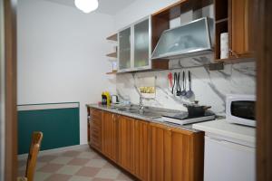 Kuchyň nebo kuchyňský kout v ubytování B&b Apartment 1970
