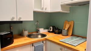 Kuchnia lub aneks kuchenny w obiekcie Exclusivo "Gran Bilbao" Suite Deluxe PARKING OPCIONAL