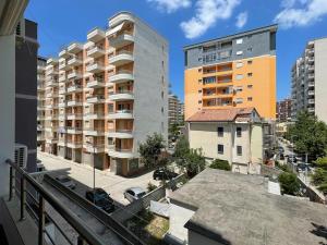 Lungomare Vlore con Garage privato 2 - Image 7