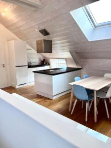 Una cocina o kitchenette en Situé à 100 mètres de la plage duplex de 65 m2