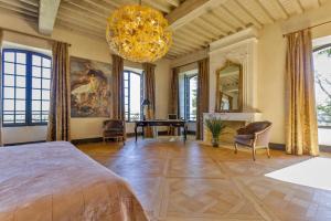 Χώρος καθιστικού στο Chateau de Lascoups +23 φωτογραφίες