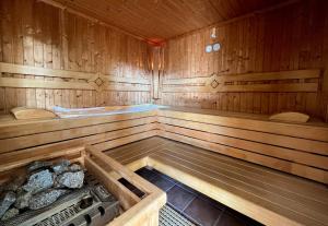 Galeriebild der Unterkunft Hotel Am Hirschhorn - Wellness - Spa - and more in Wilgartswiesen