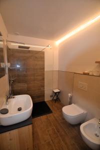 Koupelna v ubytování Hotel La Montanina