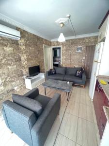 Billede fra billedgalleriet på kızıl apart i Buca + 21 billeder