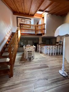 Fotografie z fotogalerie ubytování Al Cottage v destinaci Oliveto Lario + 20 fotografií