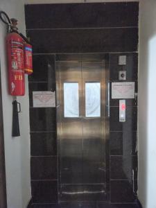 Kép RBS Hotel & Restaurant 5 mint walking distance from Ram Janam Bhumi szállásáról Ayodhya városában a galériában