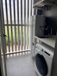Kuchnia lub aneks kuchenny w obiekcie VoraMar 3 Playa Puerto de Sagunto