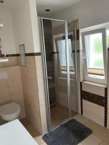 Ένα μπάνιο στο Ferienwohnung Fiene +8 φωτογραφίες