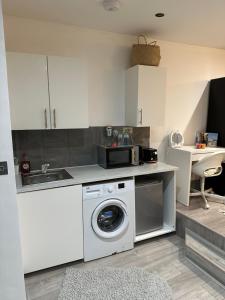 Η κουζίνα ή μικρή κουζίνα στο Guest&Rest 1