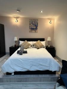 Ένα ή περισσότερα κρεβάτια σε δωμάτιο στο Guest&Rest 1 +13 φωτογραφίες