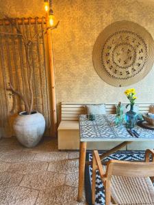 A seating area at Friends Family Hotel