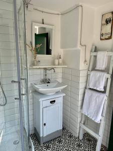 Fotografie z fotogalerie ubytování Robinson house Leticia v destinaci Čunski + 28 fotografií