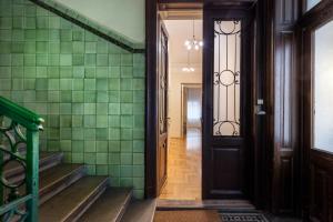 Fotografia z galérie ubytovania ORANGEHOMES Kalvin Sq 2 bedroom apartment v Budapešti
