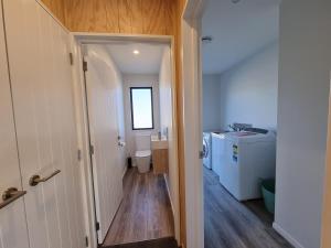 Koupelna v ubytování Ahuru Mōwai
